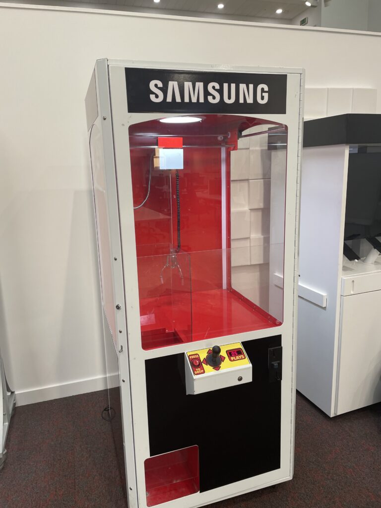 Arcade Grabber Game Hire