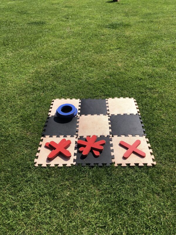 Noughts & Crosses Hire 3 Noughts & Crosses Kettering