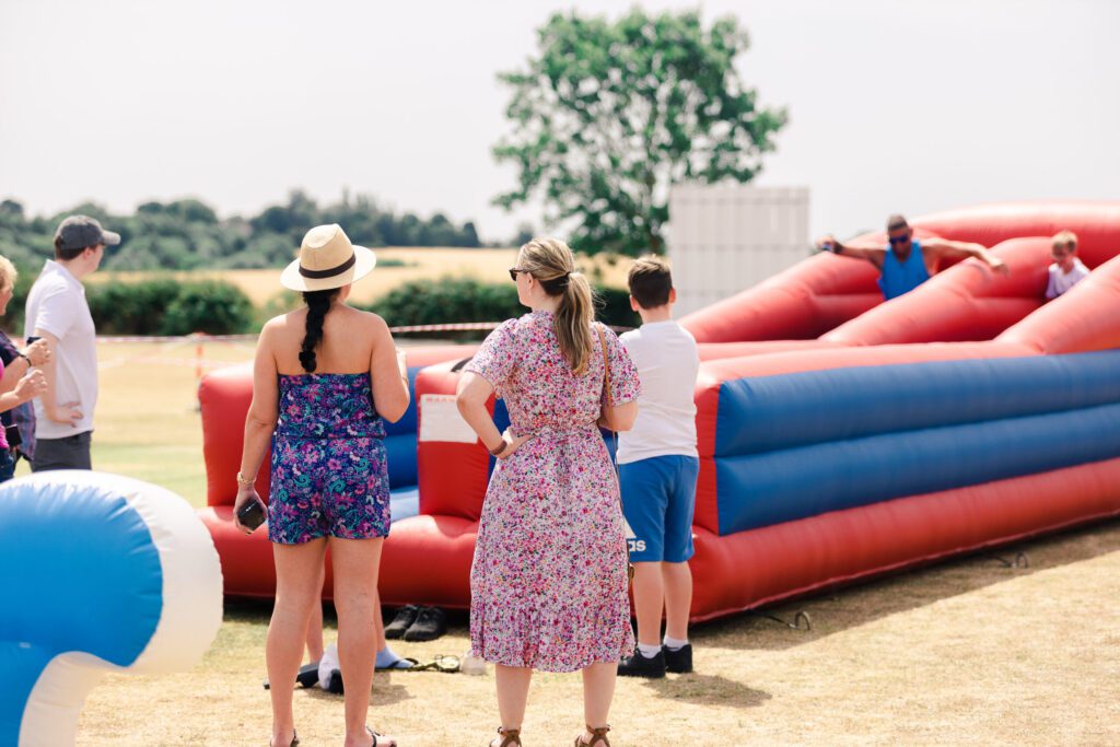 6 Reasons to hold a Fun Day 3 Bungee Run Hire
