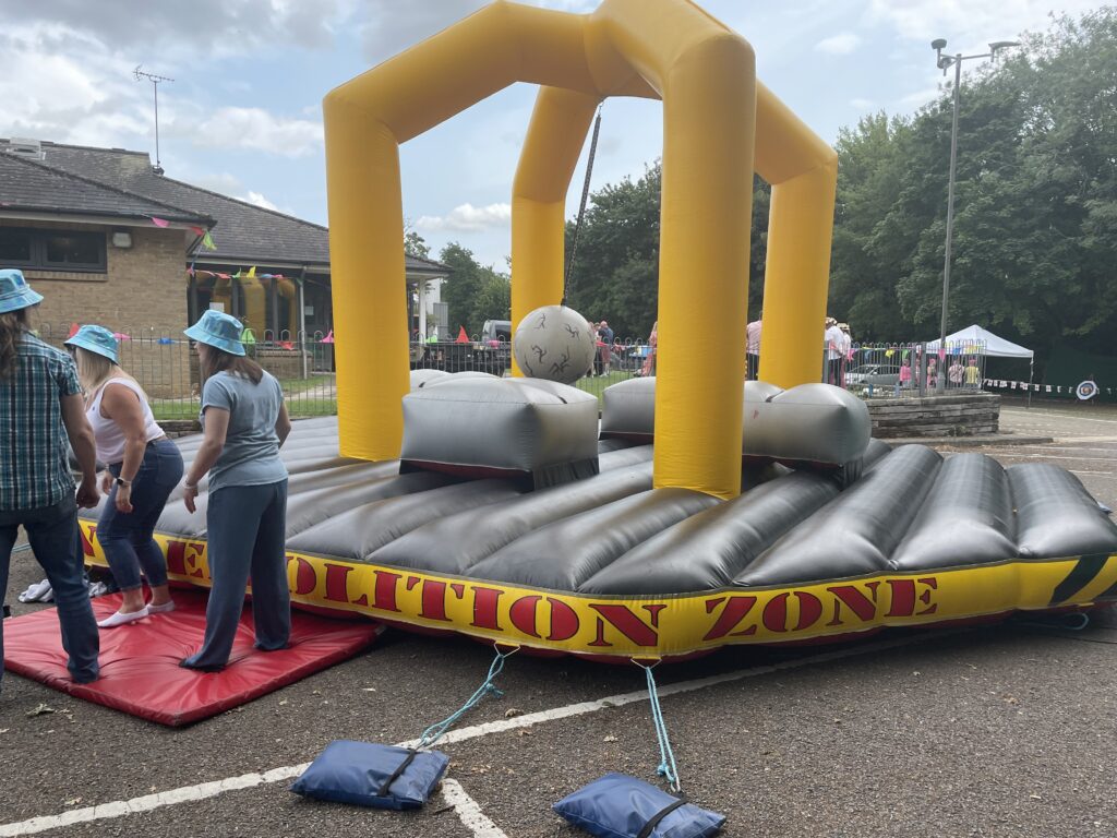 6 Reasons to hold a Fun Day 6 Inflatables for Fun Days