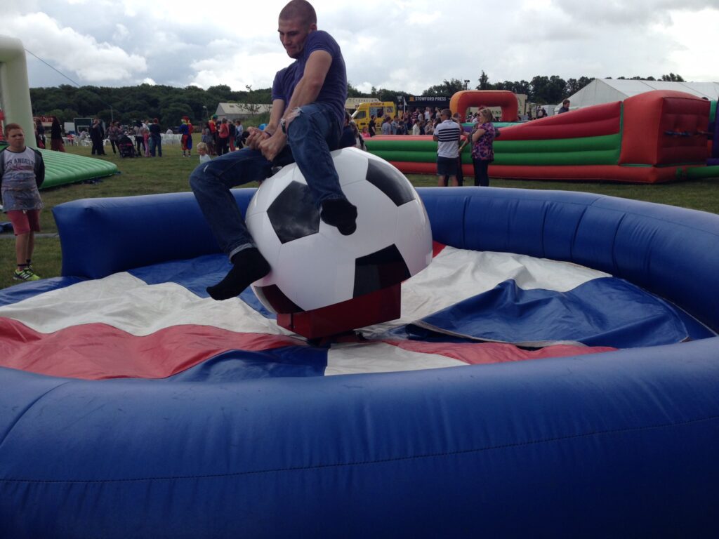 What Rodeo Ride Should I Choose? 7 Rodeo Football Hire