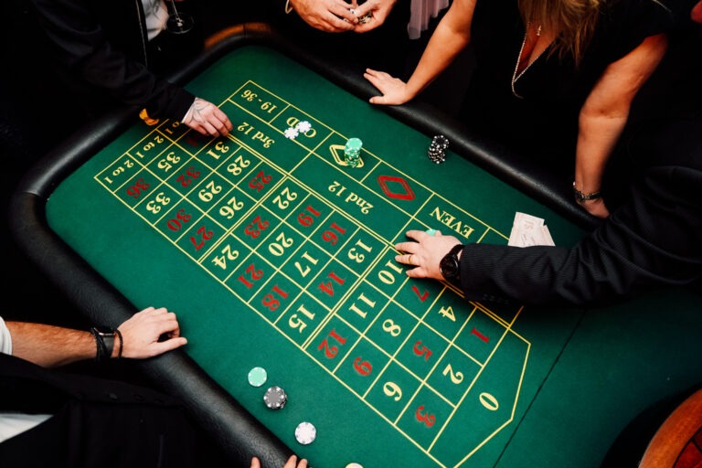 News 7 Roulette Table Hire