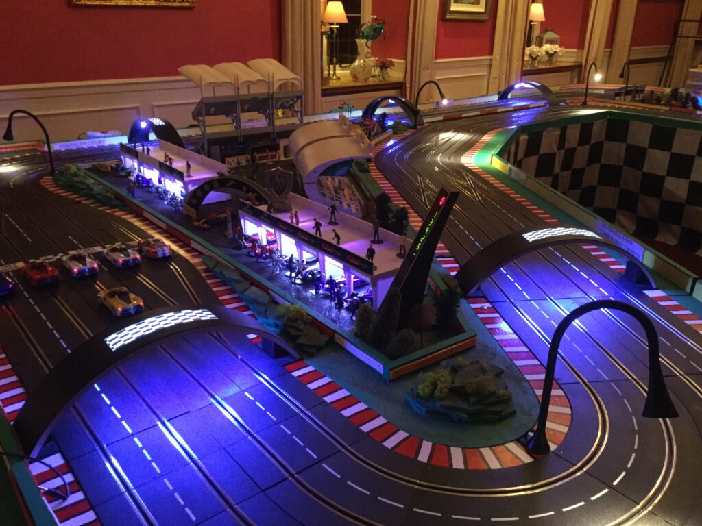 Why should I choose Giant Scalextric Hire for my next event? 9 Scalextric Hire