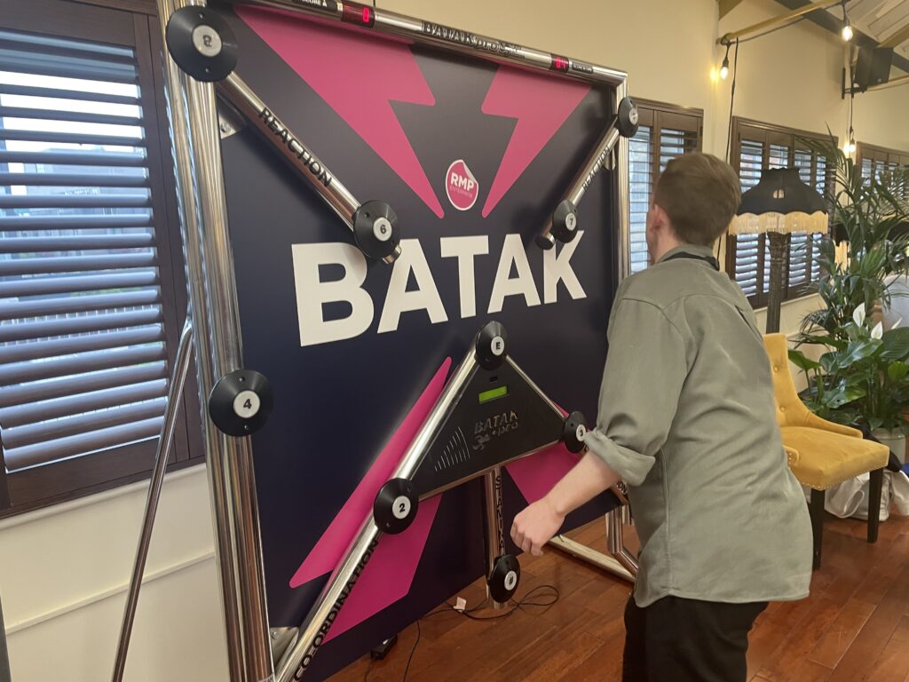 Batak Pro Hire for Freshers Fayres
