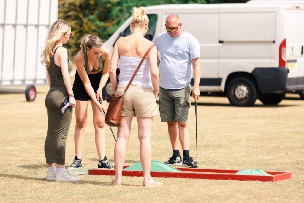 Large Outdoor Games That Keep Guests Entertained for Hours 10 Outdoor games for company team building