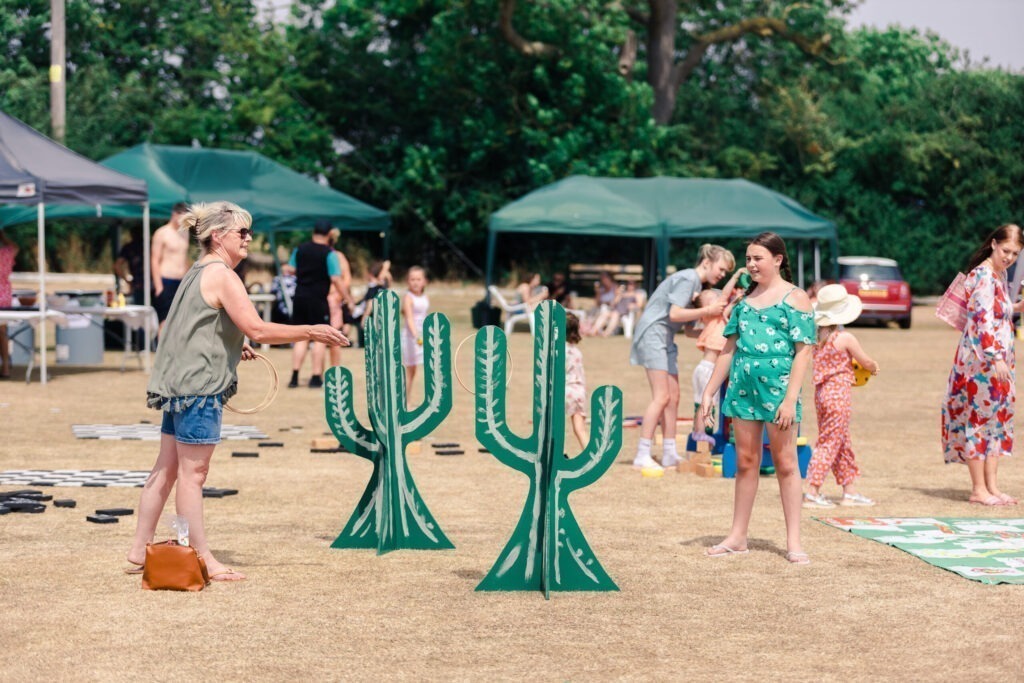 Large Outdoor Games That Keep Guests Entertained for Hours 9 Why a few large games beat lots of small ones 1
